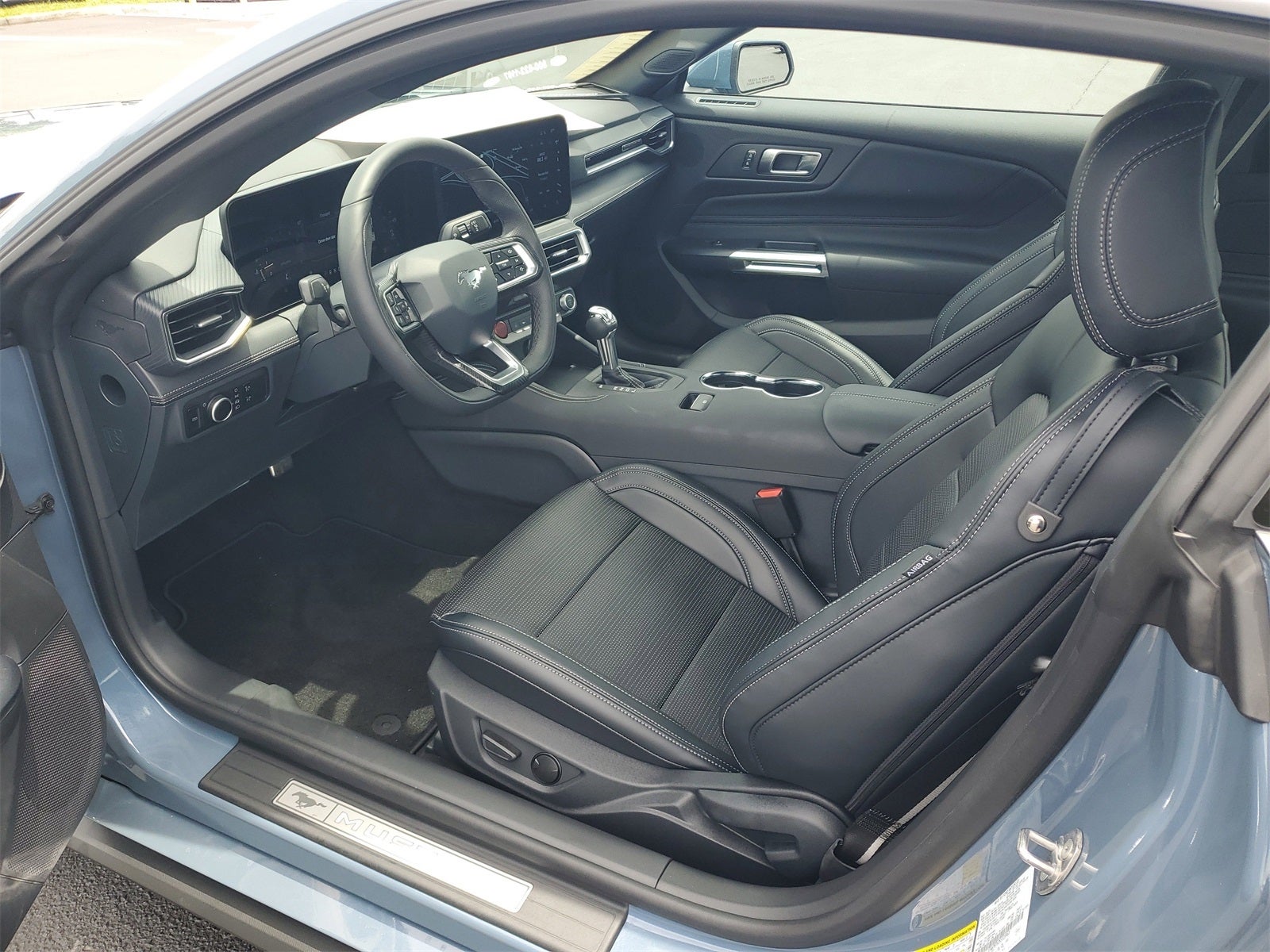 2025 Ford Mustang EcoBoost Premium