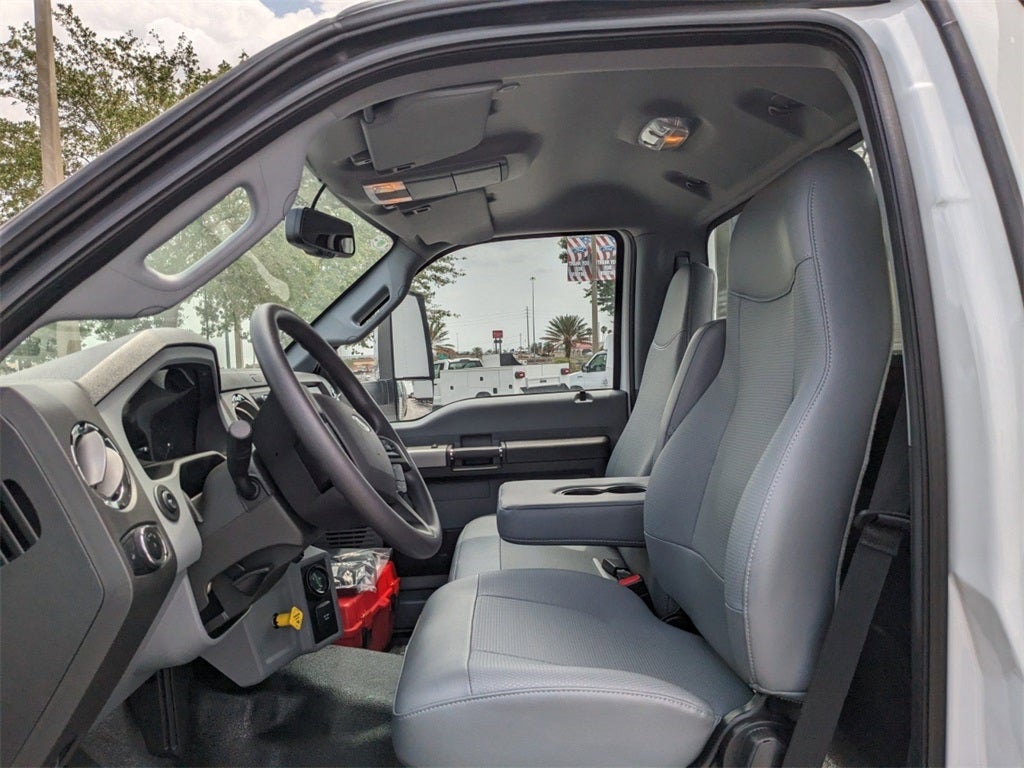 2024 Ford F-750SD Base